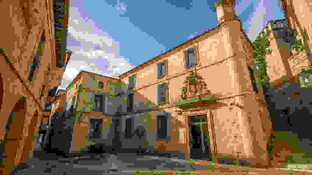 PMI-9566-HDR.jpg