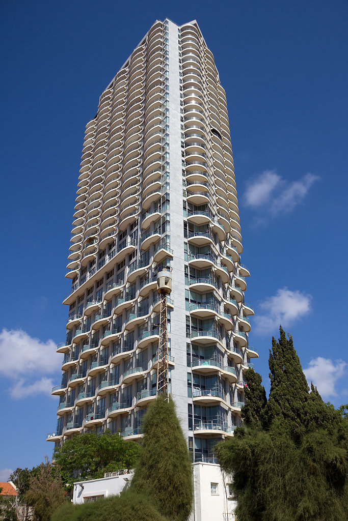 TLV-0105.jpg