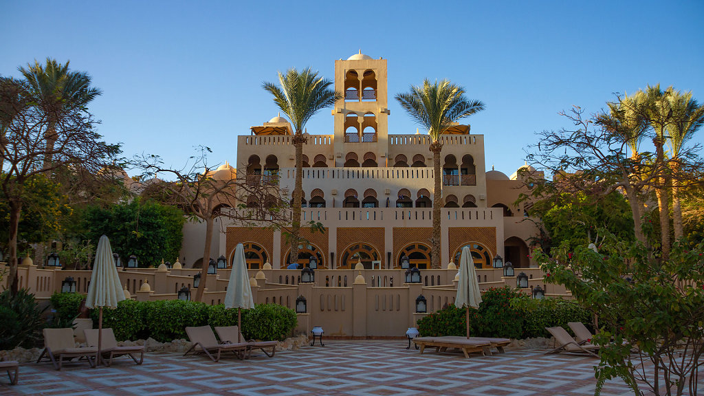 EGY-0987.jpg