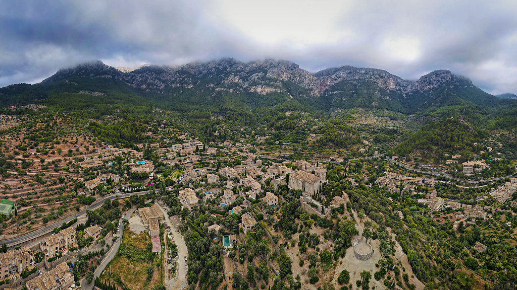  Deià