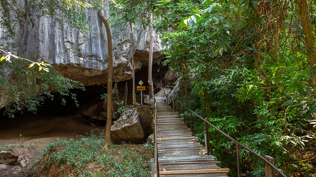 Turtle Cave // ถ้ำเต่า