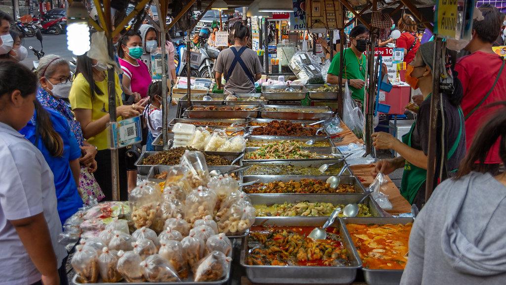 Phitsanulok Railway Station Night Market