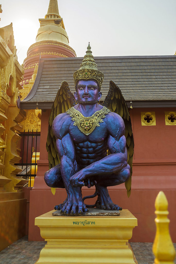 Wat Doi Prachan Mae Tha // วัดพระธาตุดอยพระฌาน