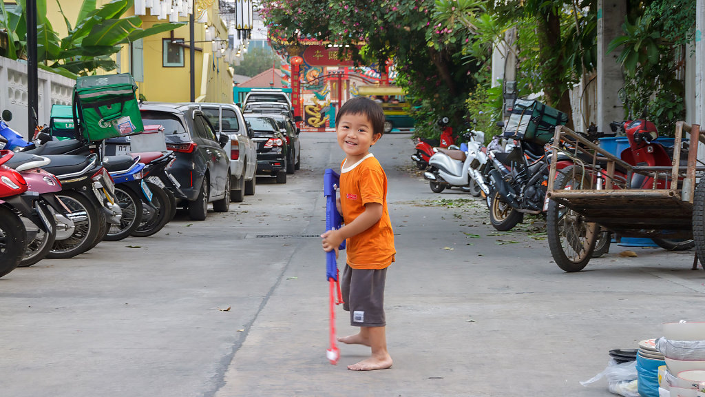 Kad Kong Ta Street Market