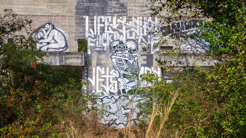 Graffiti Abandoned Factory // โกดังบ่อฝ้าย