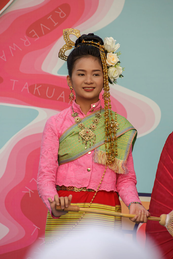 Takuapa River Market