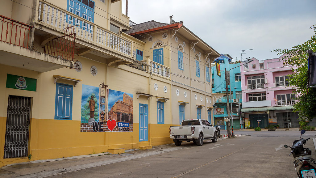 Trang Street Art