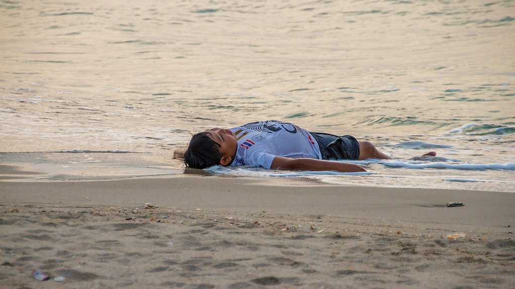 Samila Beach // หาดสมิหลา