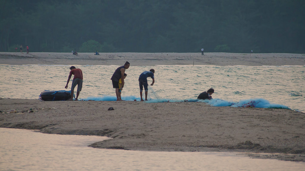 Samila Beach // หาดสมิหลา