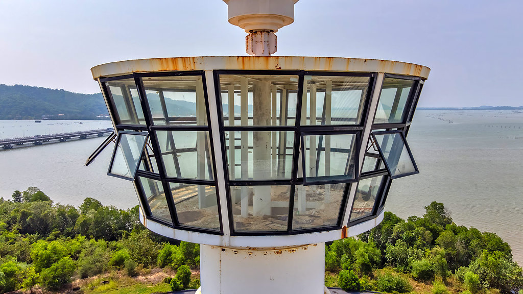 Tinsulanonda Fisheries College