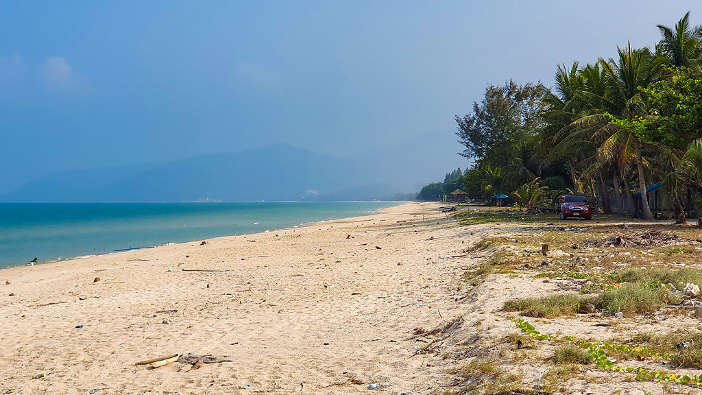 Na Dan Beach // หาดหน้าด่าน