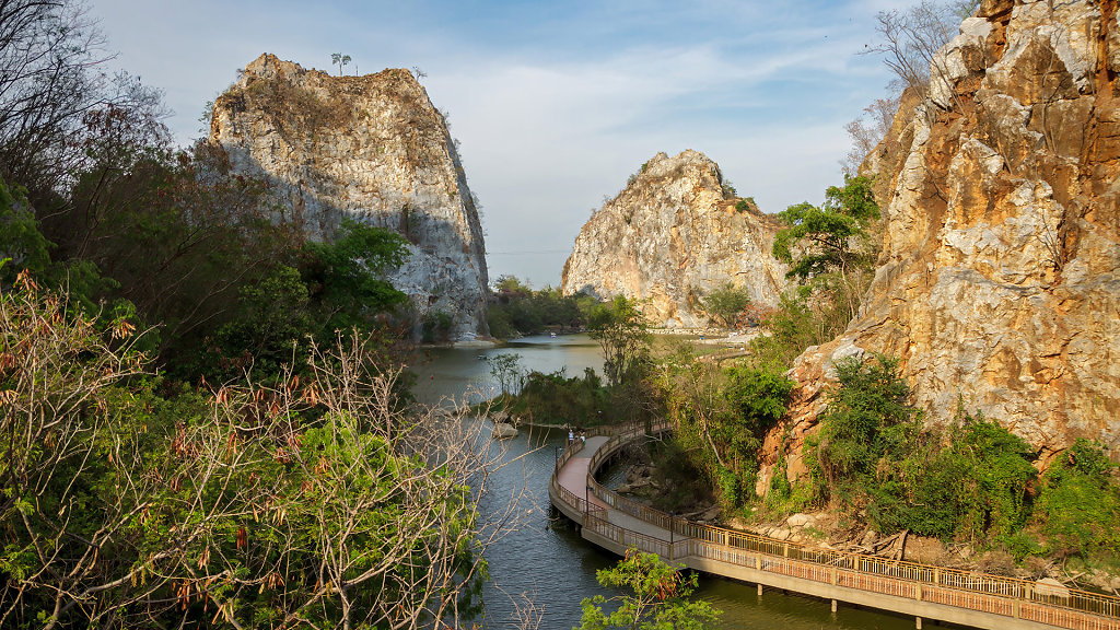 Hin Khao Ngu Park