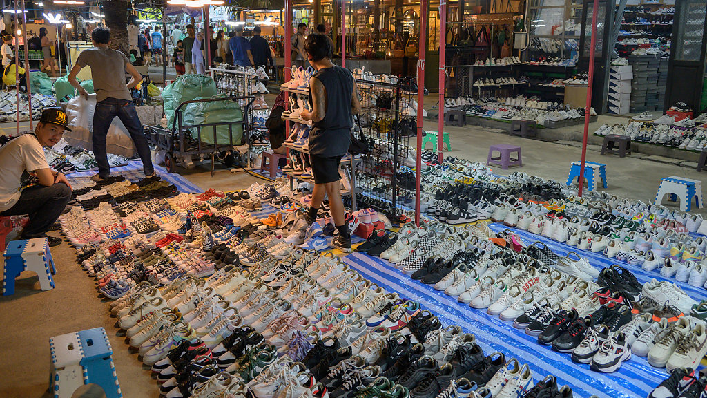 Srinagarindra Train Night Market