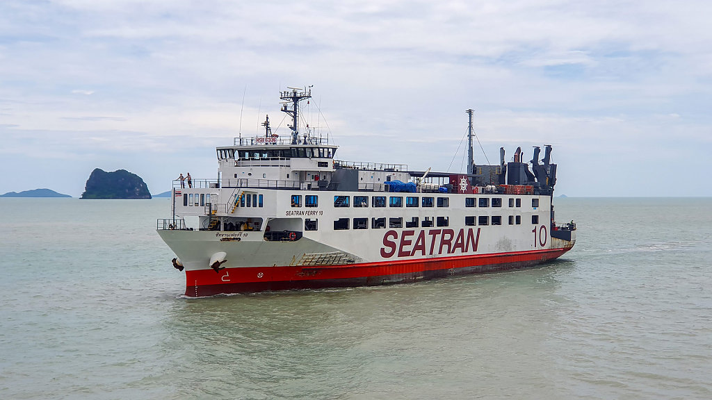 Donsak Pier Surat Thani