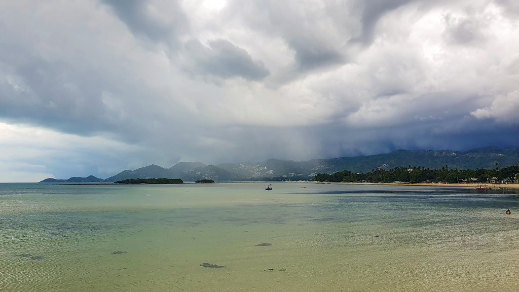 Lamai Beach //  หาดละไม