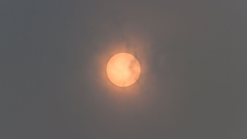 Sun (+haze)