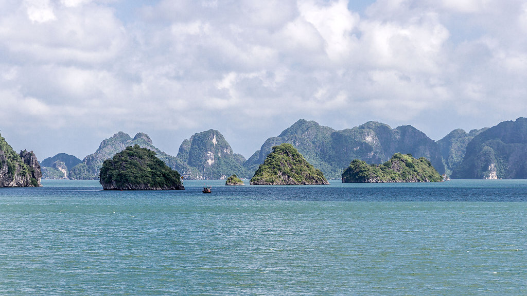 Hạ Long Bay