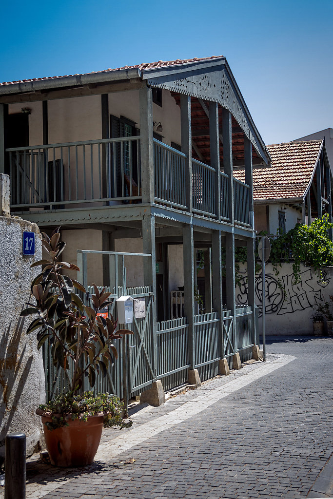 TLV-0099.jpg