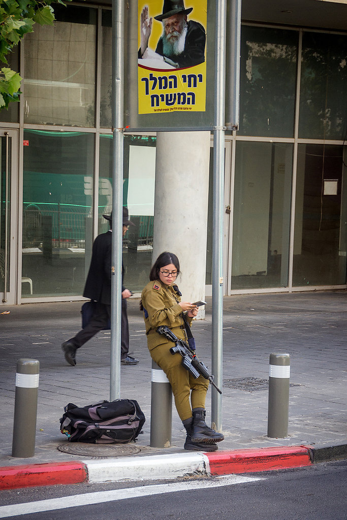 TLV-0177.jpg