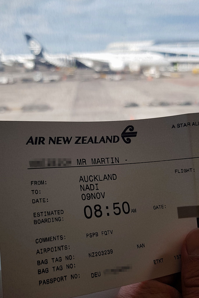 Auckland -> Nadi