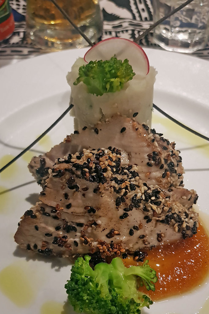 tuna steak