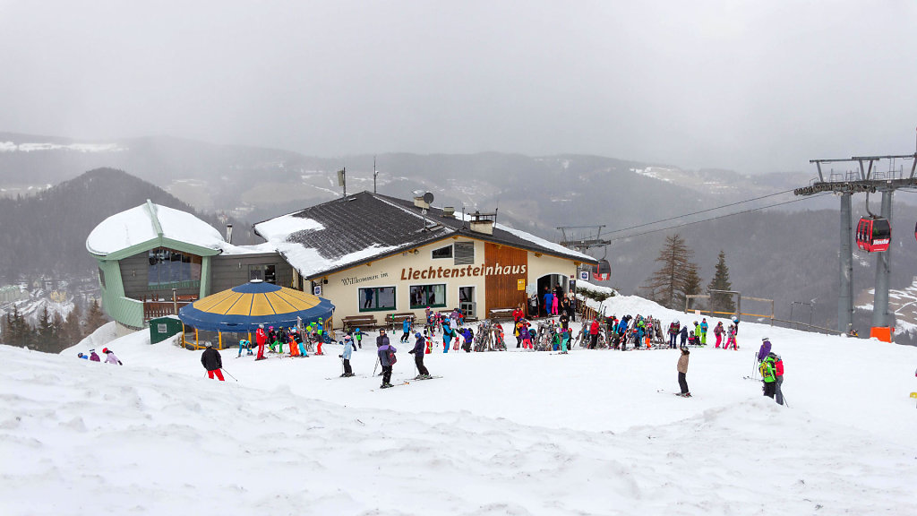 VIE-0518.jpg
