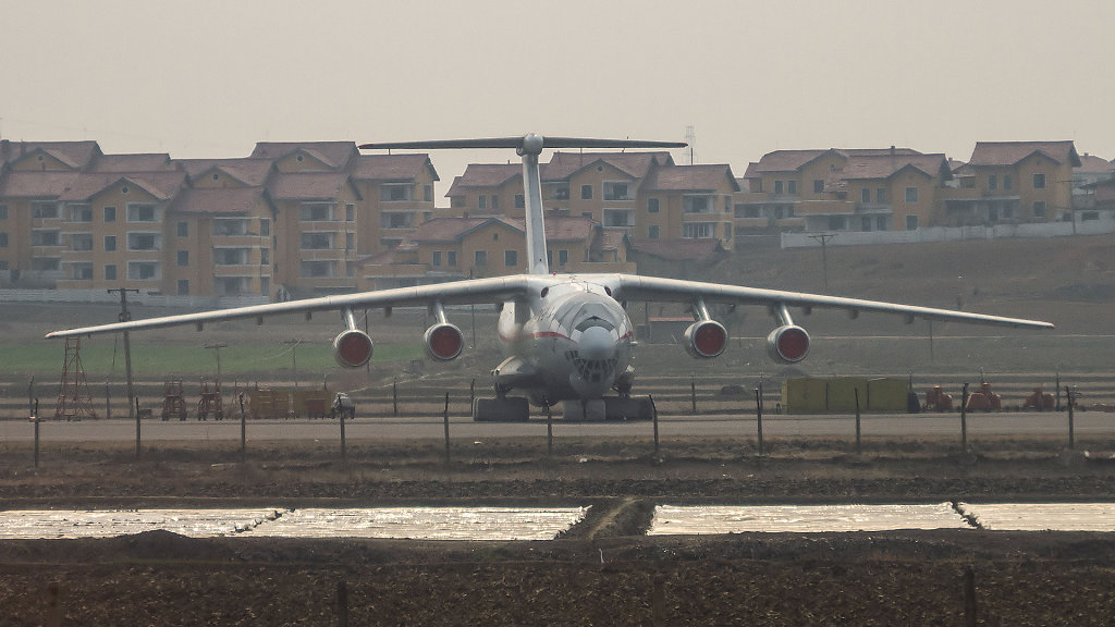 Iljuschin Il-76