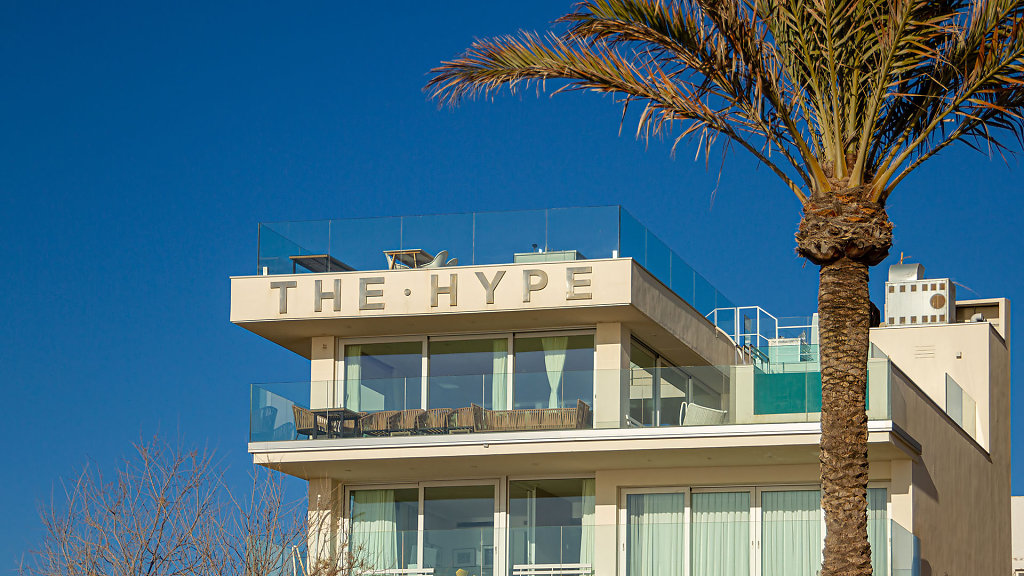  The Hype Beach House