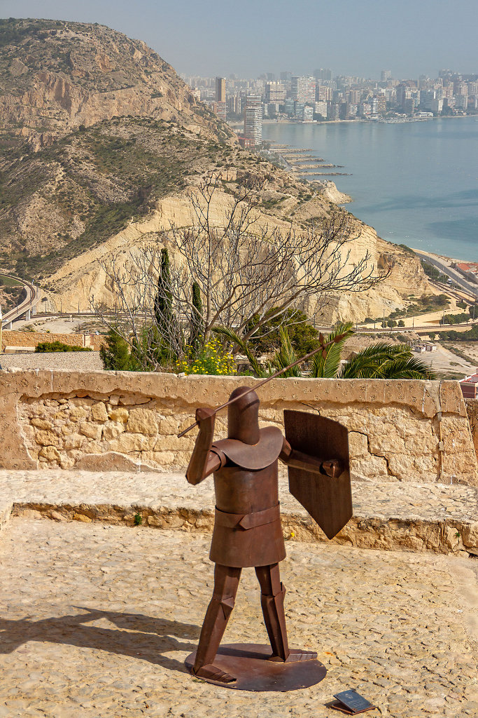 Castell de la Santa Bàrbara
