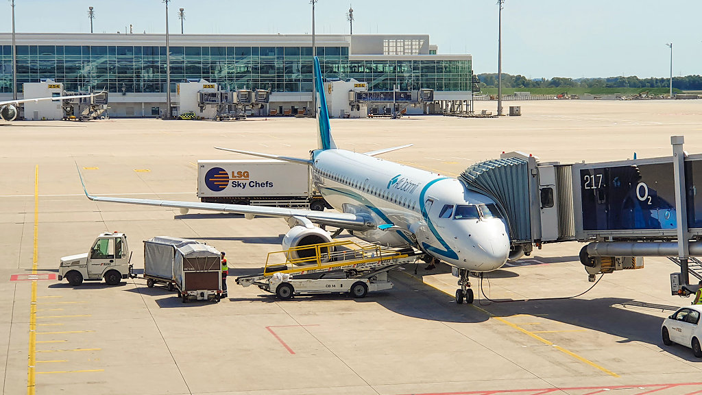 Flight LH 9441 from MUC to FLR