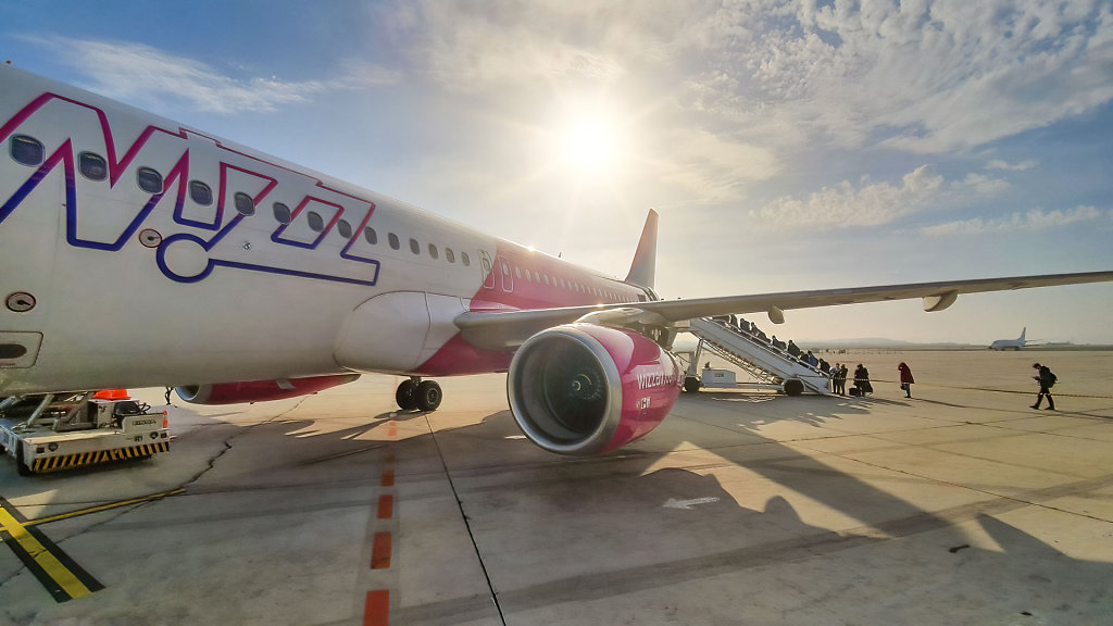 Wizz Air W64519 - HA-LYE Airbus A320