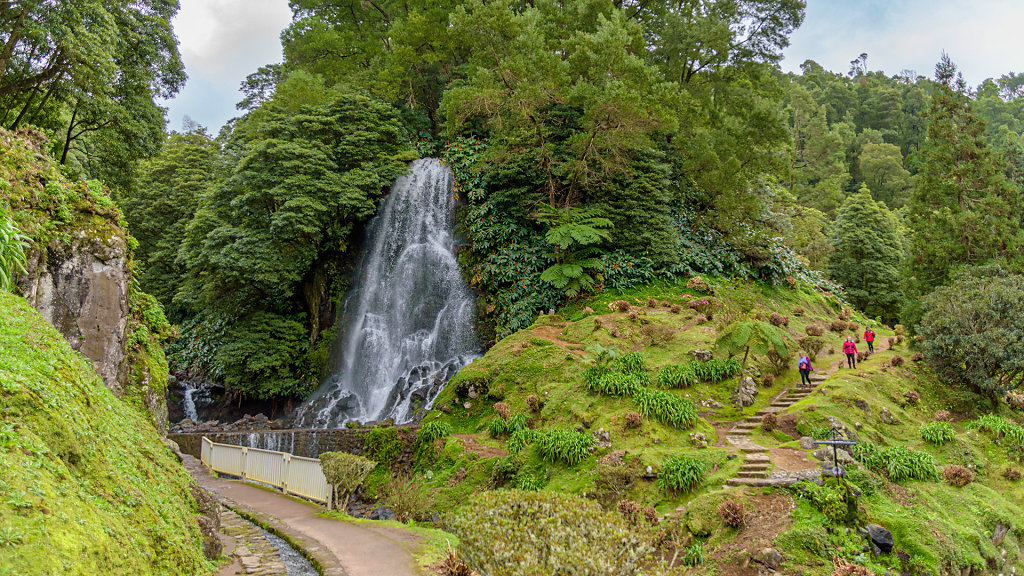 Cascata da Ribeira dos Caldeirões
