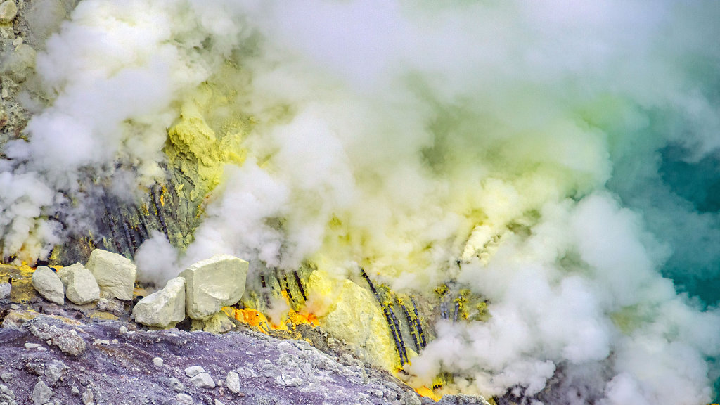 10.05. - 13.05.: Banyuwangi