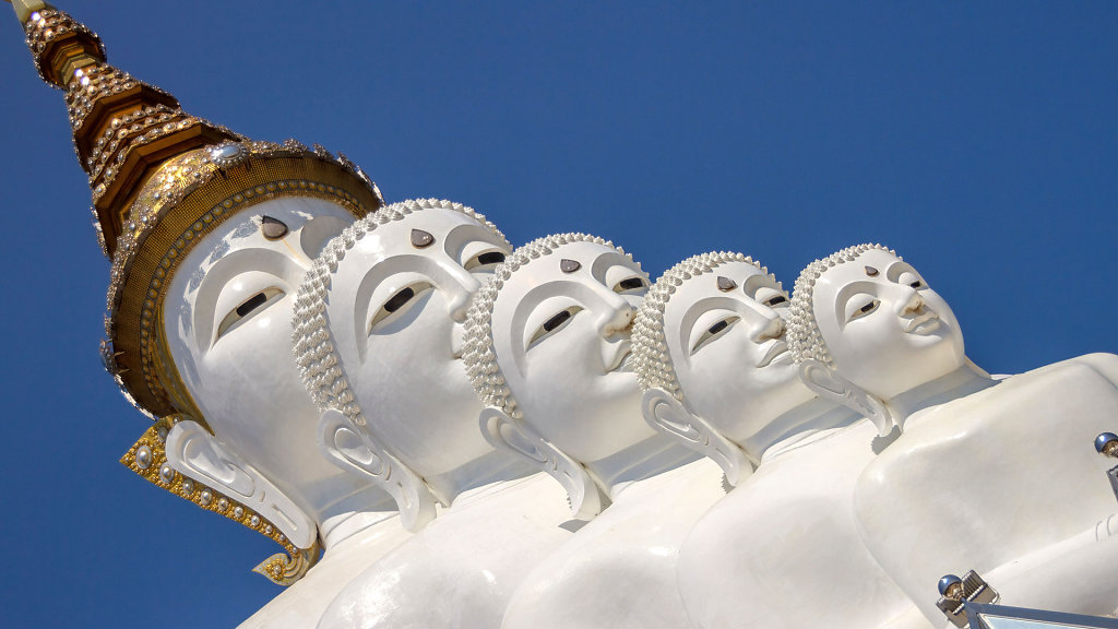 Wat Phra That Pha Sorn Kaew