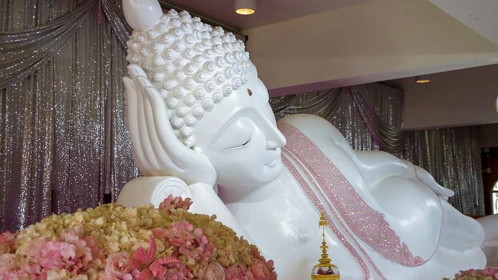 Wat Phra That Pha Sorn Kaew