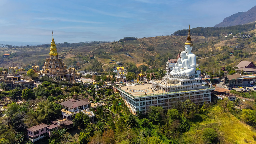 Wat Phra That Pha Sorn Kaew