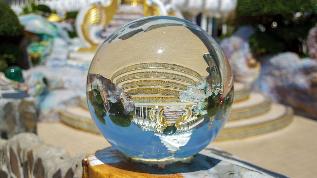 Wat Phra That Pha Sorn Kaew