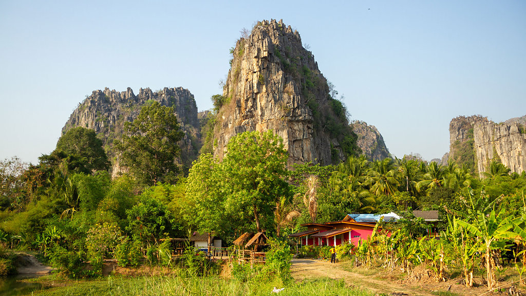 20230228-163750-THAI3419.jpg