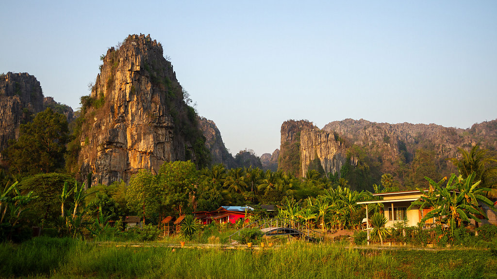20230228-173121-THAI3442.jpg