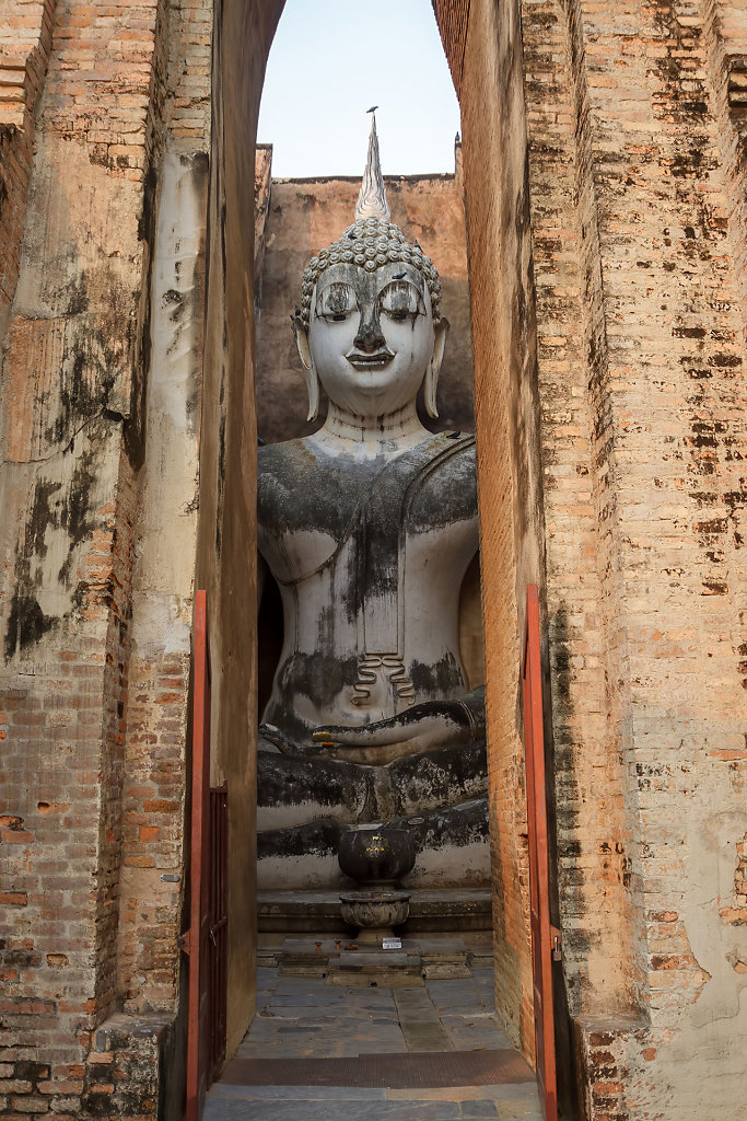 Wat Si Chum // วัดศรีชุม (พระอจนะ) สุโขทัย
