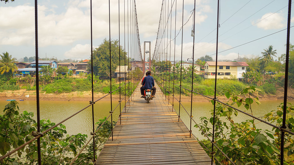 Yom River Bridge // สะพานศรีประเสริฐ สุโขทัย