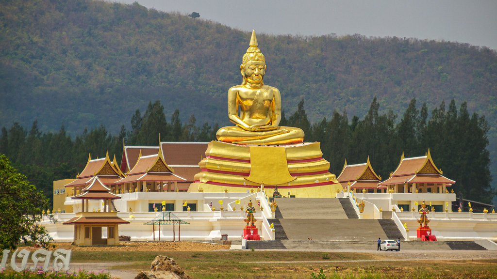 Luang Pho Sothon // หลวงพ่อโสธรสีทององค์ใหญ่