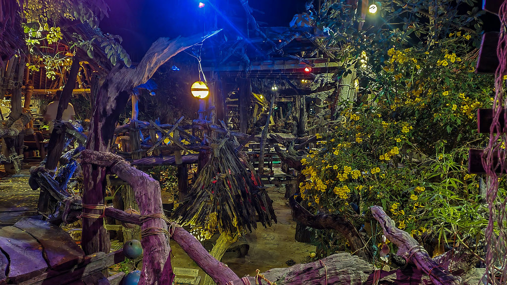 Hippy Bar