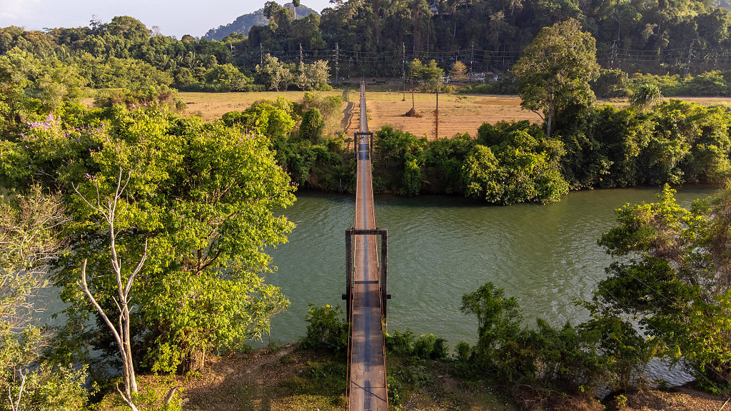 Bun Sung Iron Bridge พานเหล็กบุญสูง 