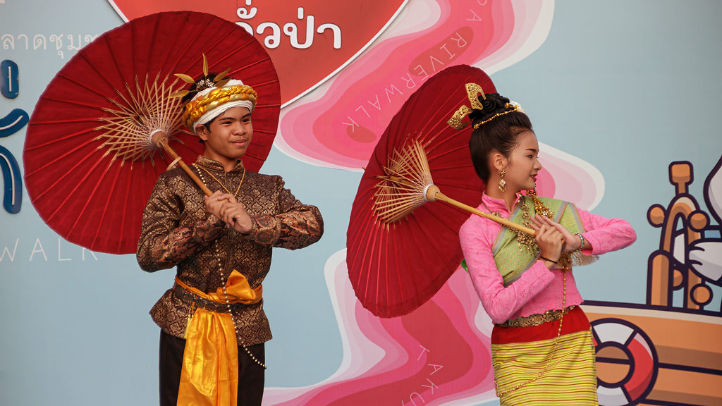 Takuapa River Market