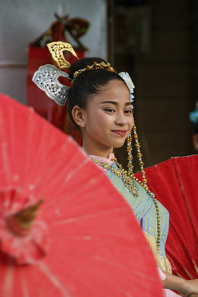 Takuapa River Market