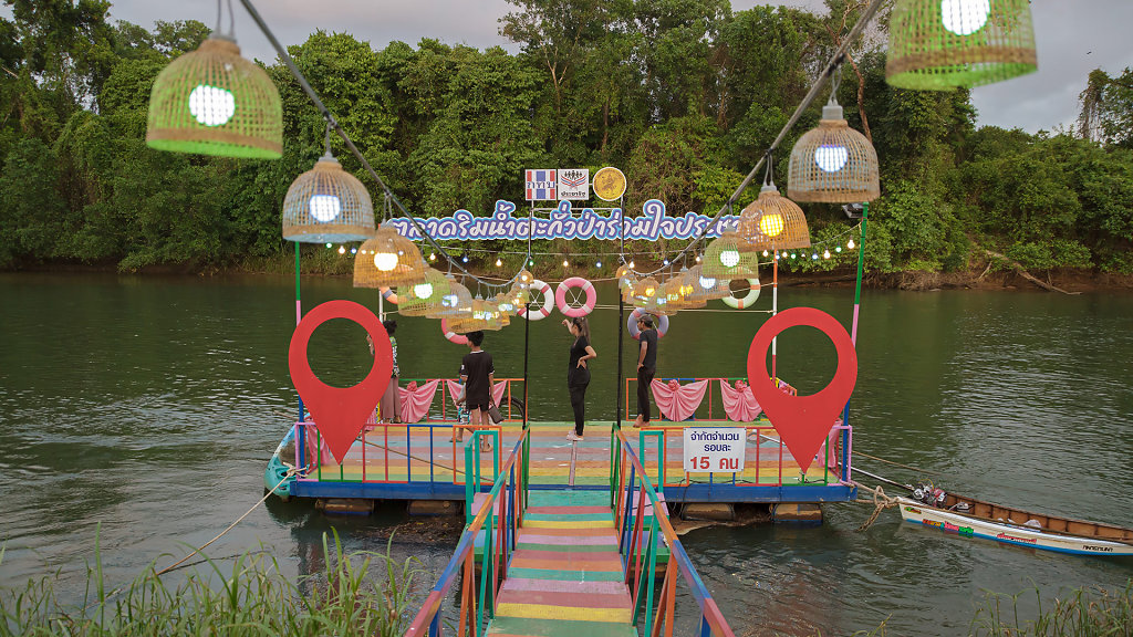 Takuapa River Market