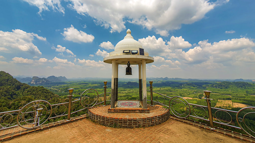 Thamma Park (Ban Khao Na Nai)