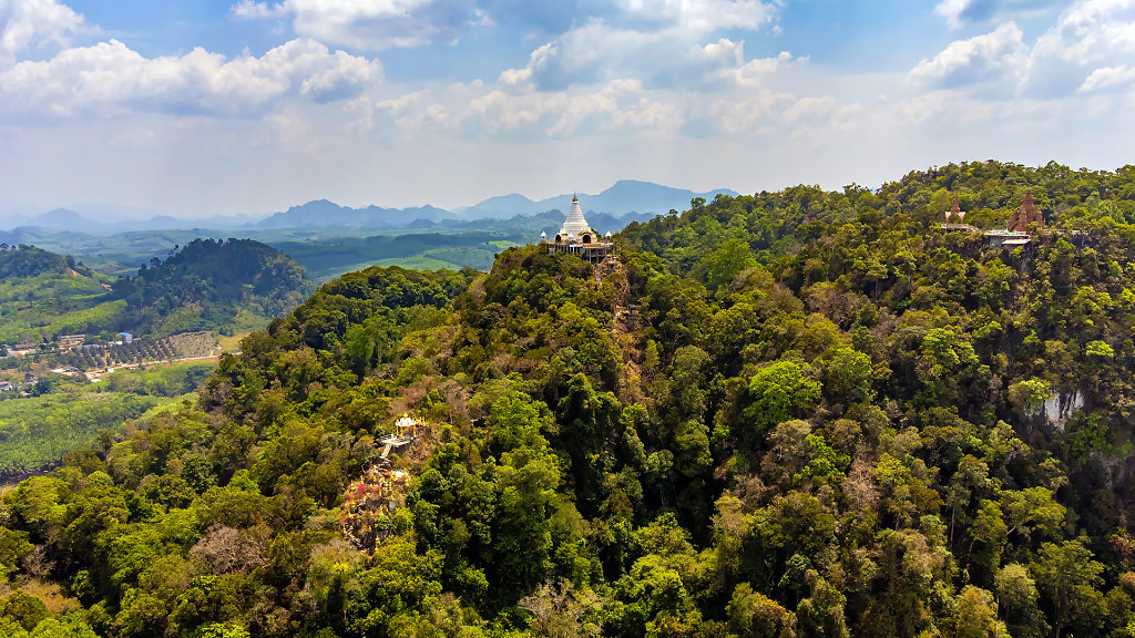 Thamma Park (Ban Khao Na Nai)