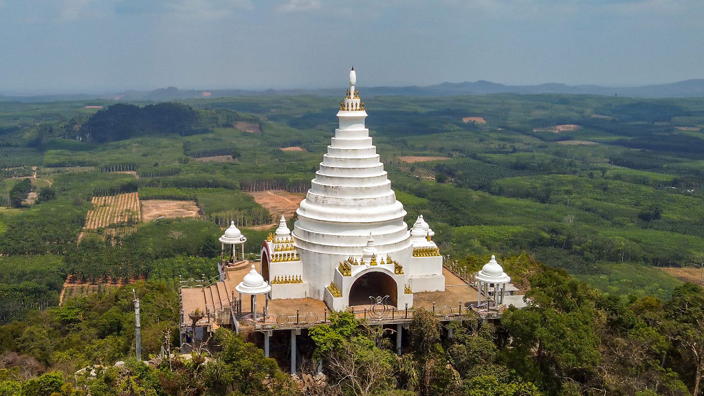 Thamma Park (Ban Khao Na Nai)